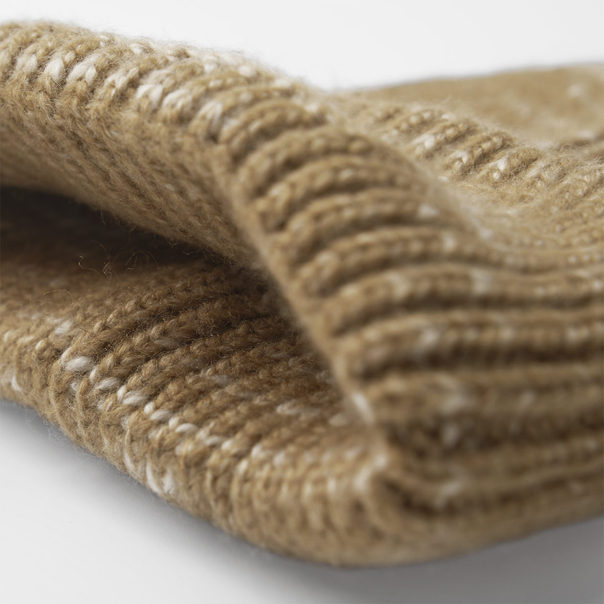 Chunky Knitted Patch Beanie - Beechfield