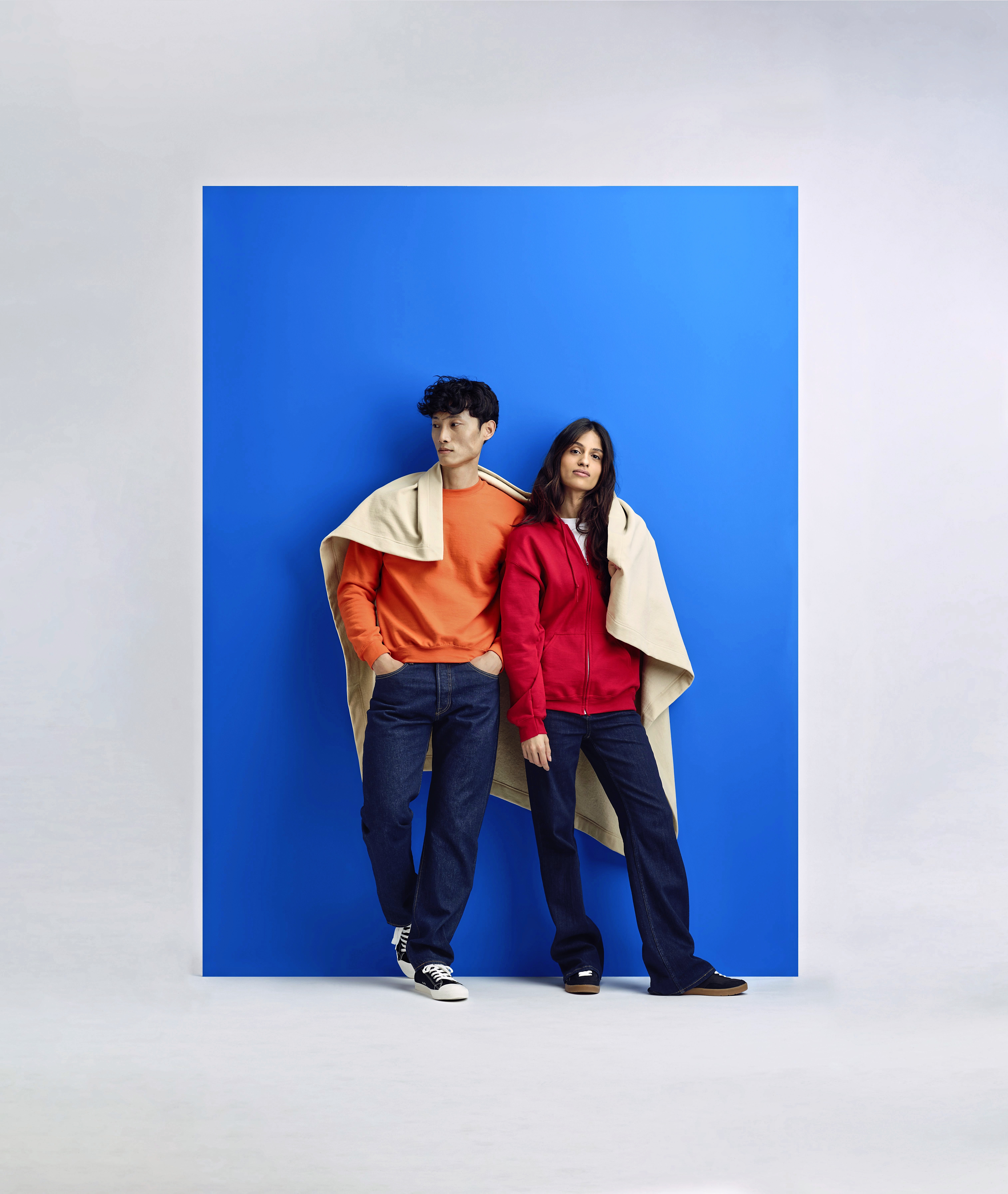 HEAVY BLEND™ FLEECE STADIUM BLANKET - Gildan