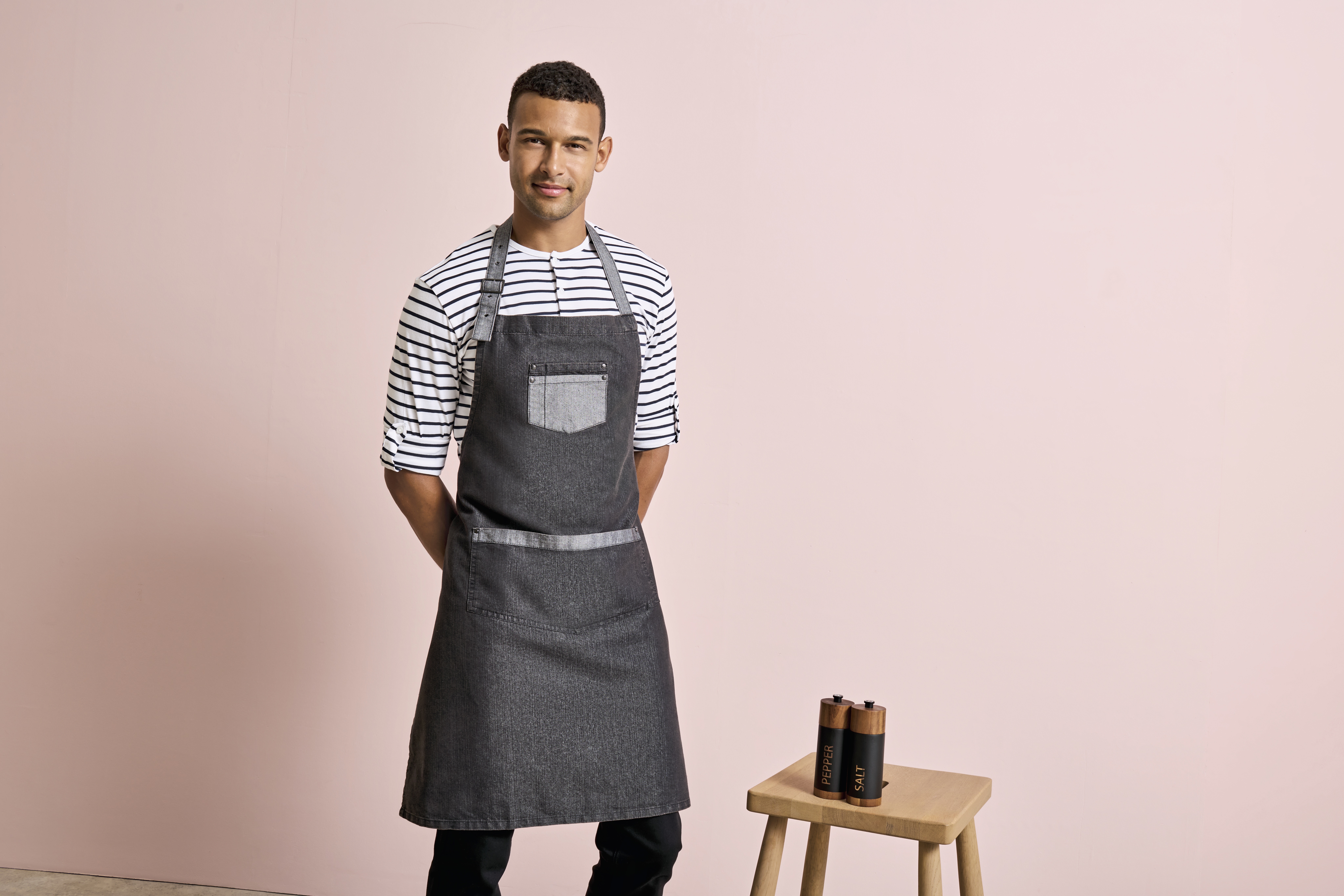 'DOMAIN' CONTRAST DENIM BIB APRON - Premier